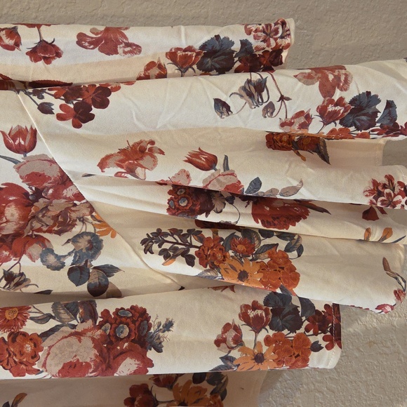 New Joyfolie Kids New With The Tags Floral Midi Dress with Ruffle Sleeves. - Picture 6 of 10